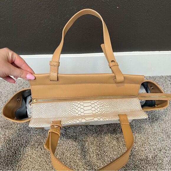 🌼 Spring Sale! 🌼 H by Halston Smooth Leather Satchel with Snake Embossed, NWT - Picture 10 of 12